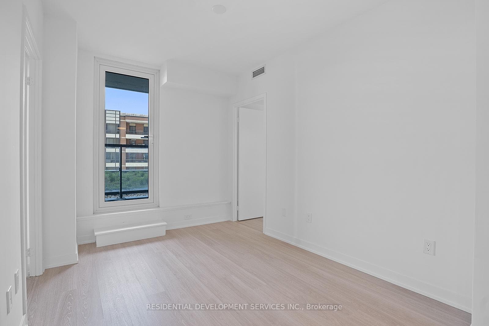 500 Wilson Avenue Unit 301 photo 9