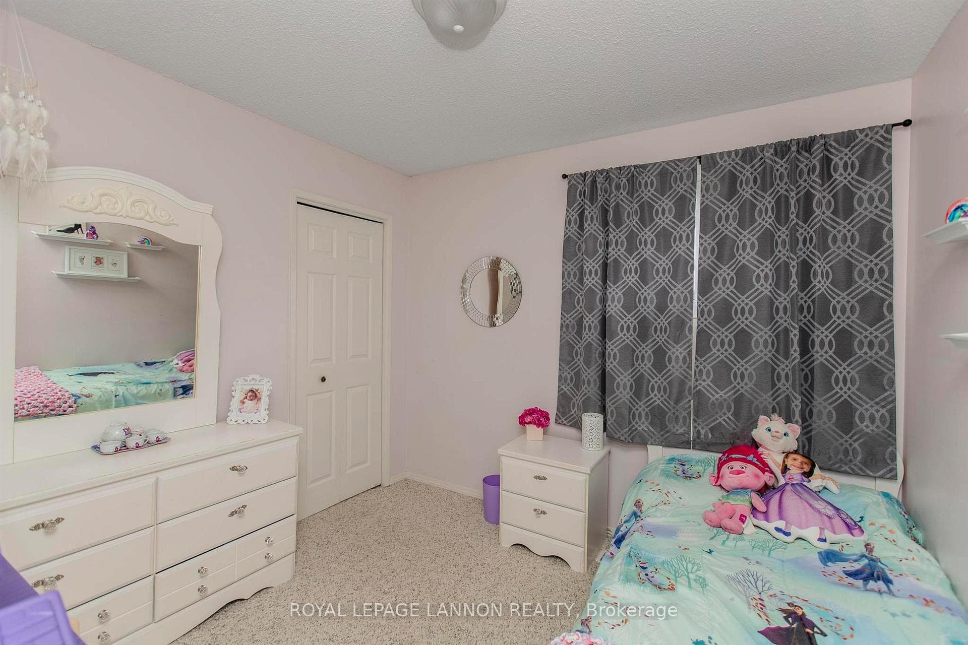 125 Anten Street photo 27