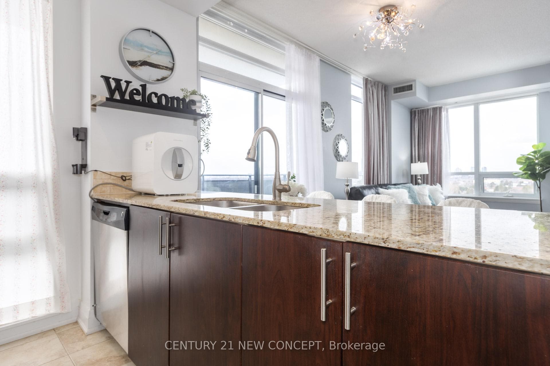 520 Steeles Avenue Unit 1212 photo 10