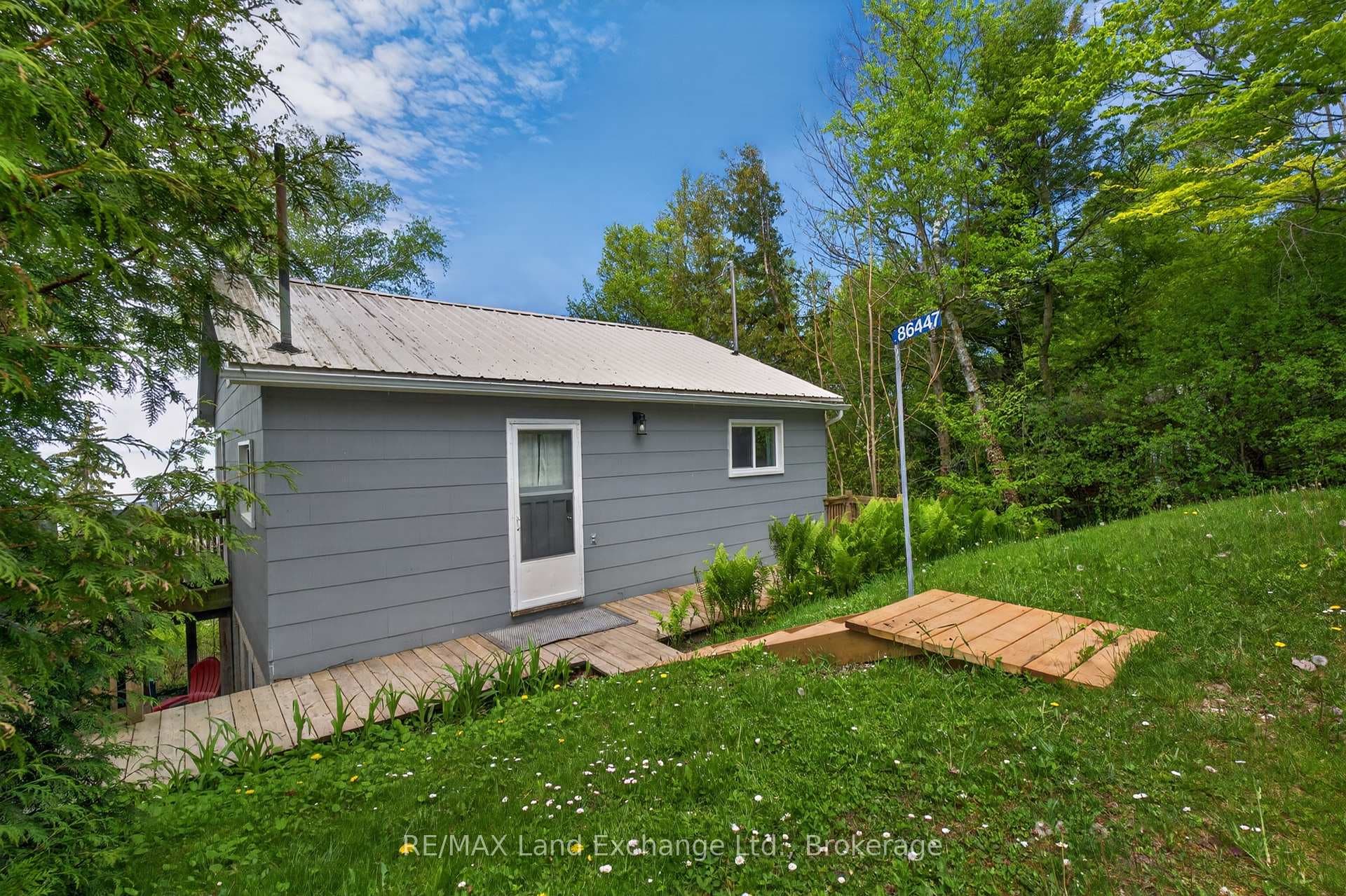 86447 Mclean Street photo 4