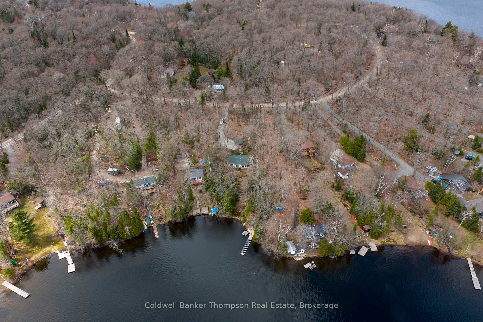23 Maple Drive photo 1