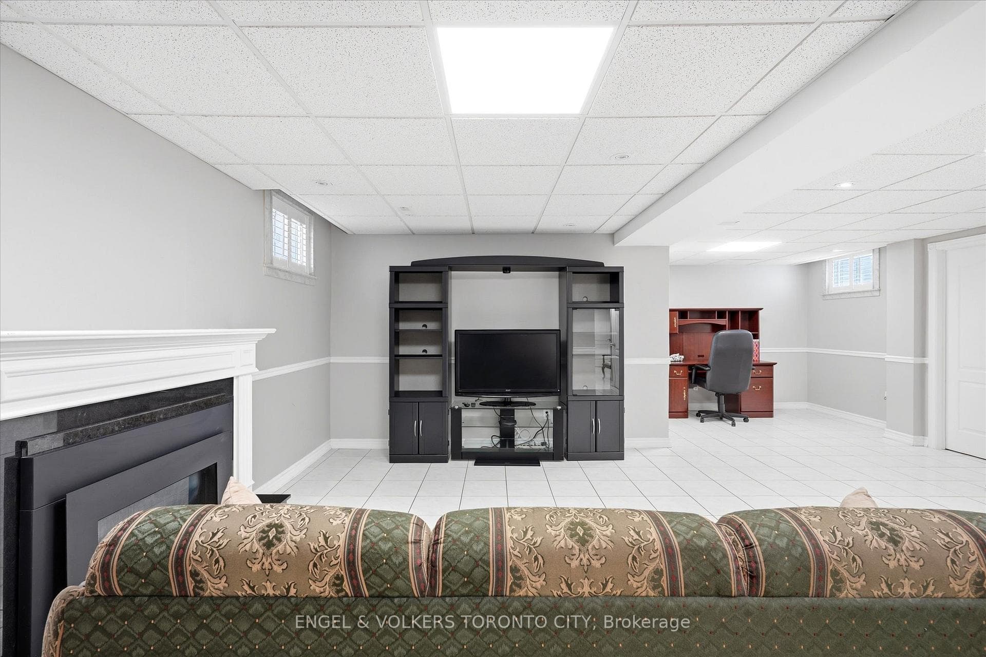 90 Gardner Place photo 41