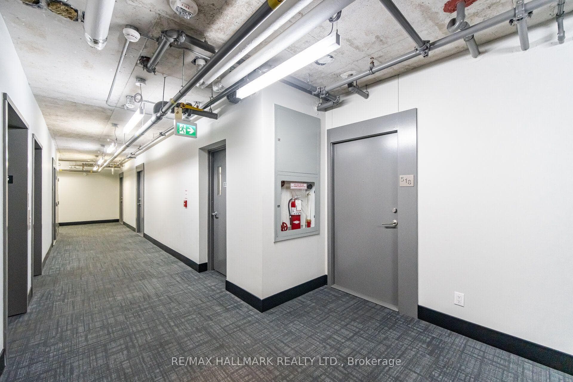 Suite 518 near elevator