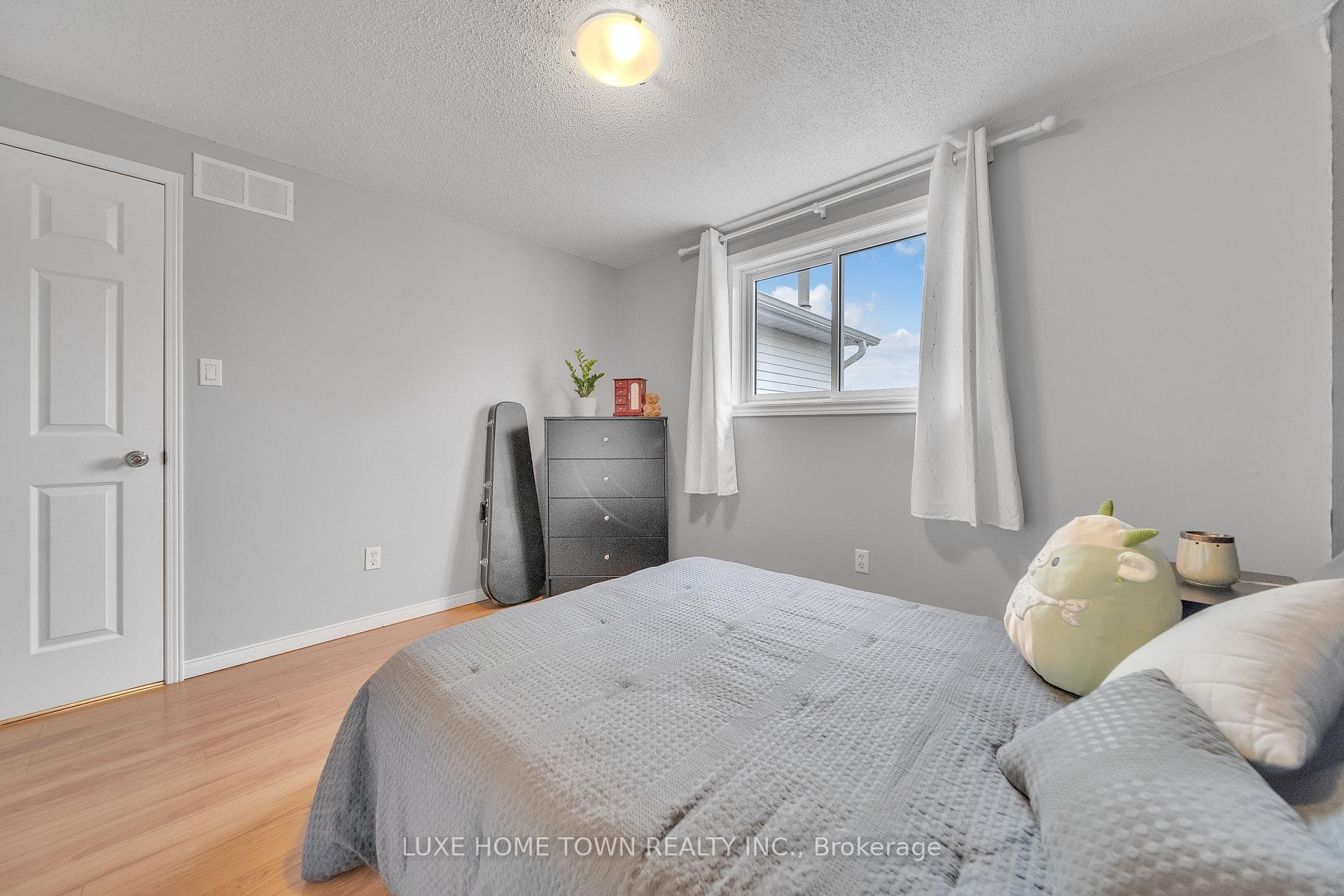 40 Anglerock Drive photo 28
