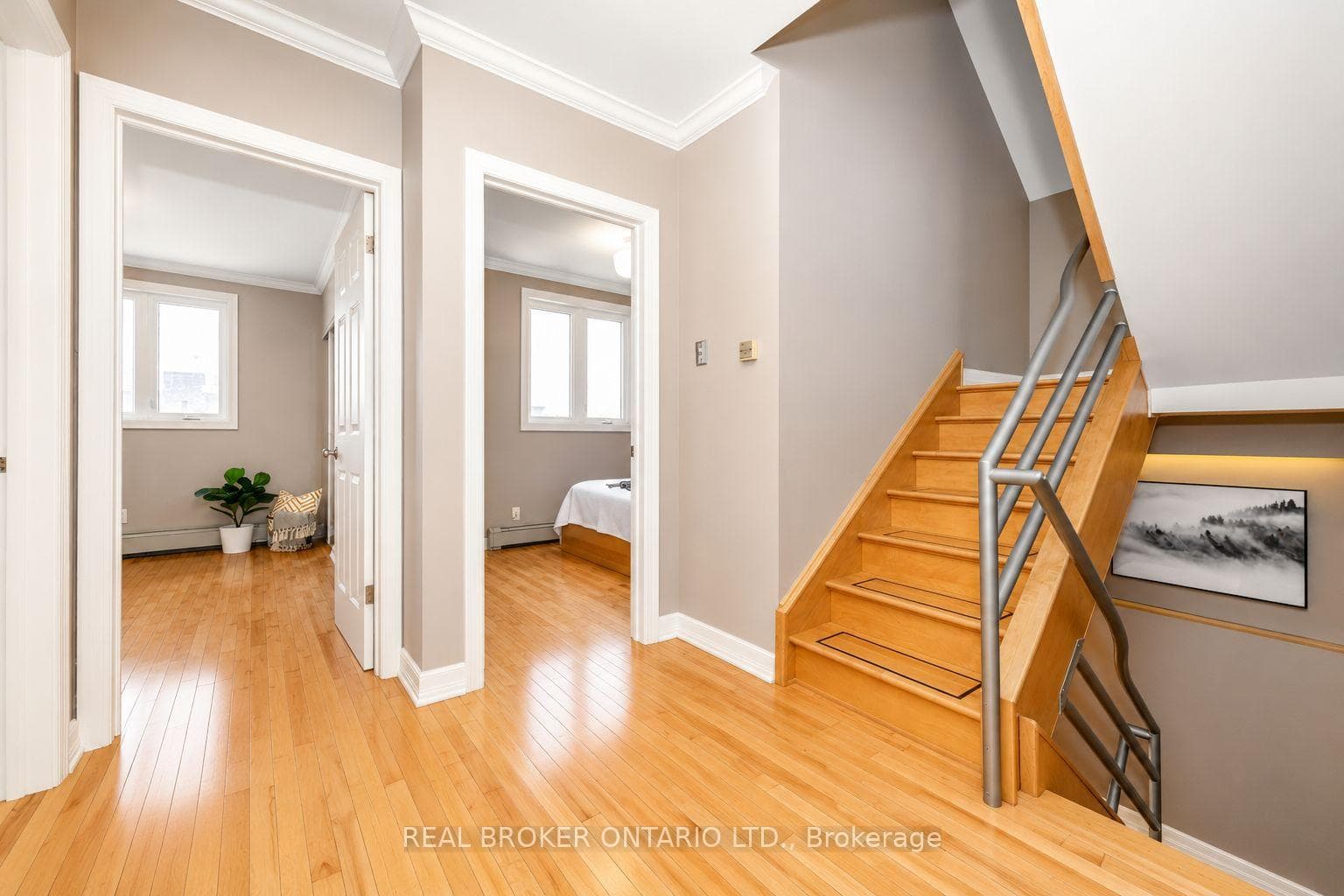 9 Graham Avenue photo 13