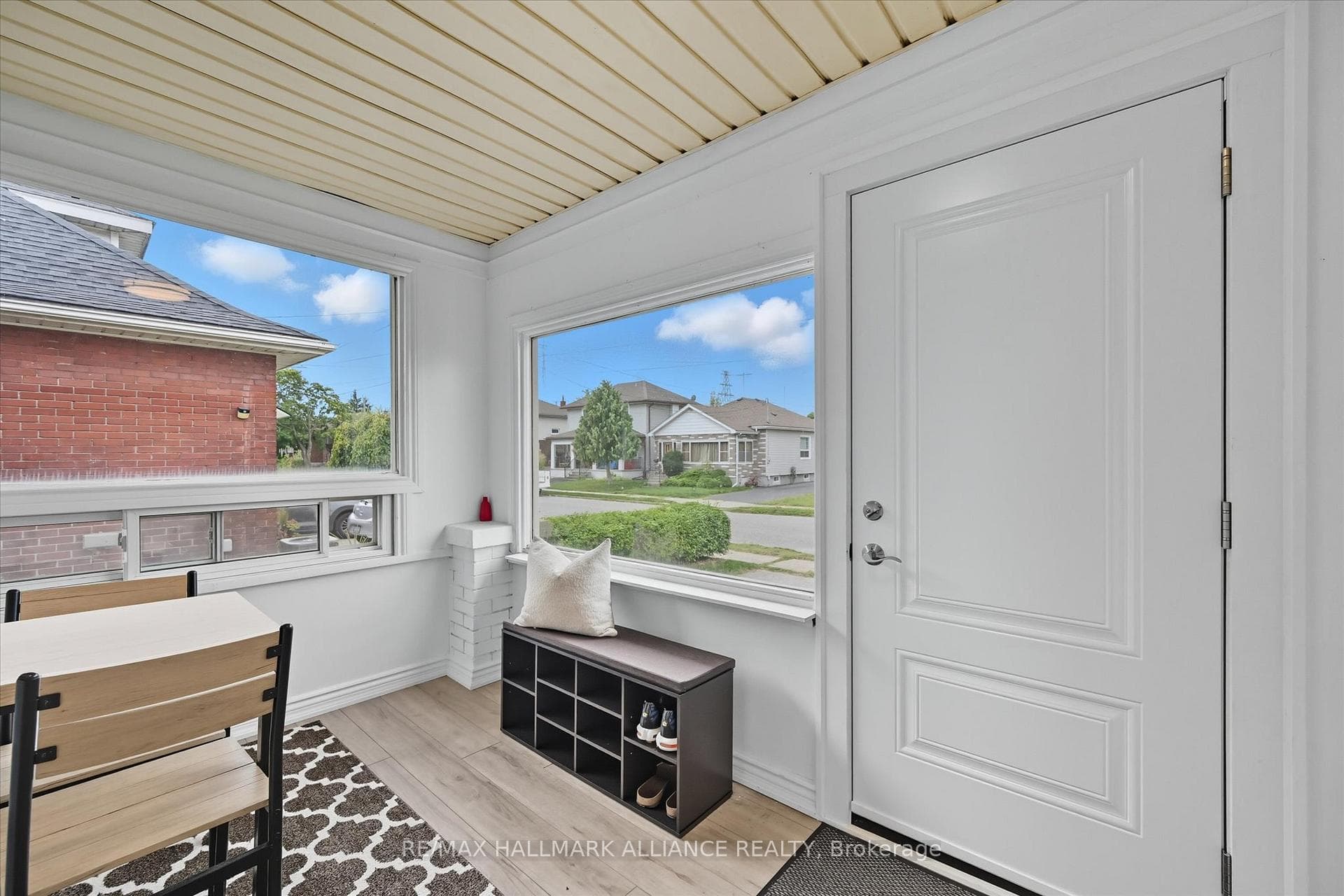 4652 Sixth Avenue photo 5