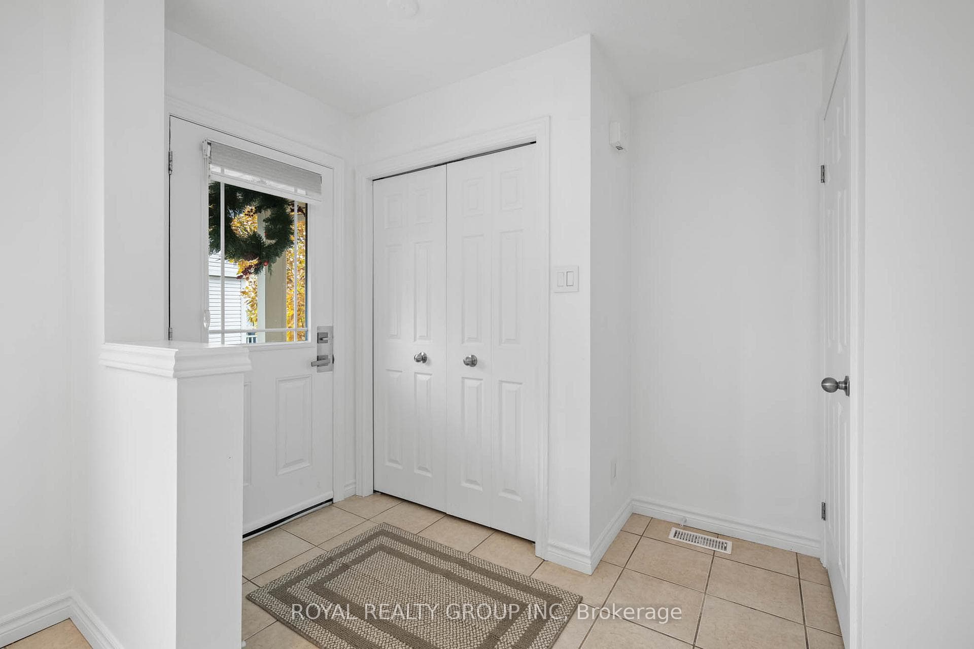 10 Foxglove Crescent Unit 18 photo 3