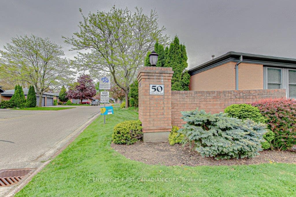50 Fiddlers Green Road Unit 57 photo 40
