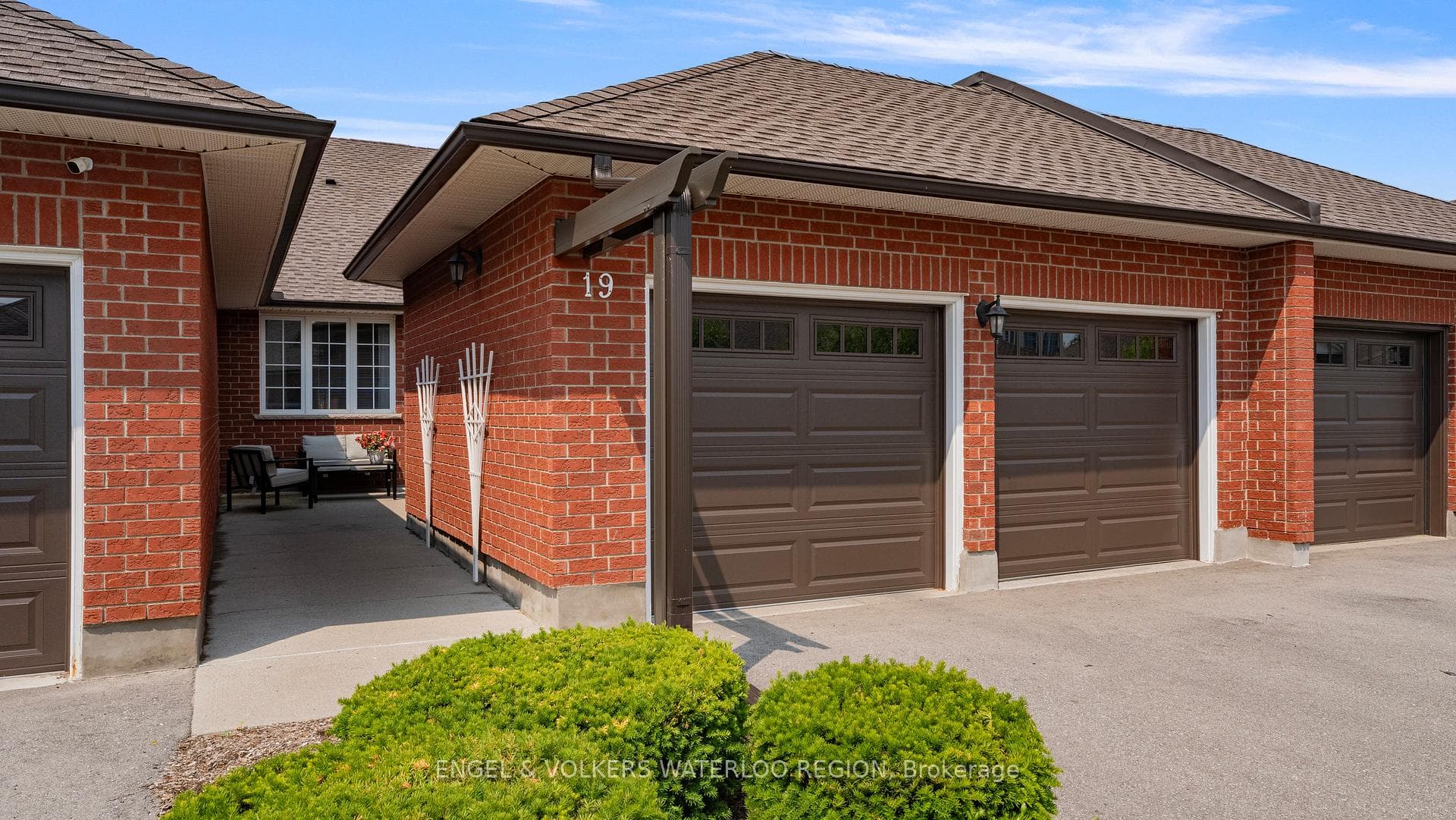 10 Isherwood Avenue Unit 19 photo 4