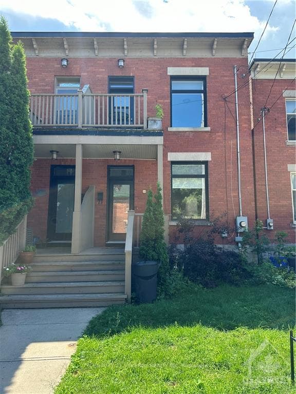 208 FIFTH Avenue photo 1