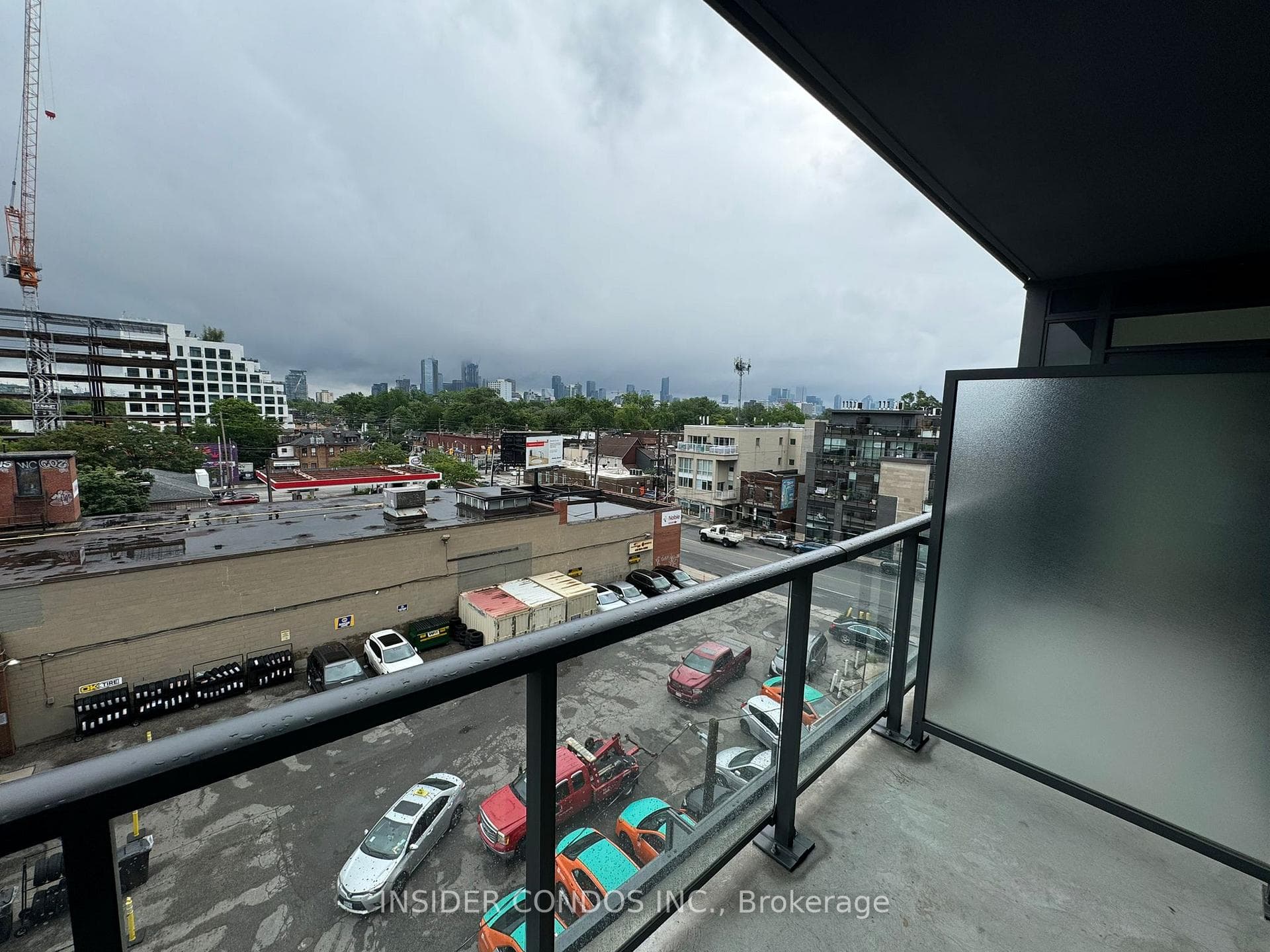 500 Dupont Street Unit 413 photo 13