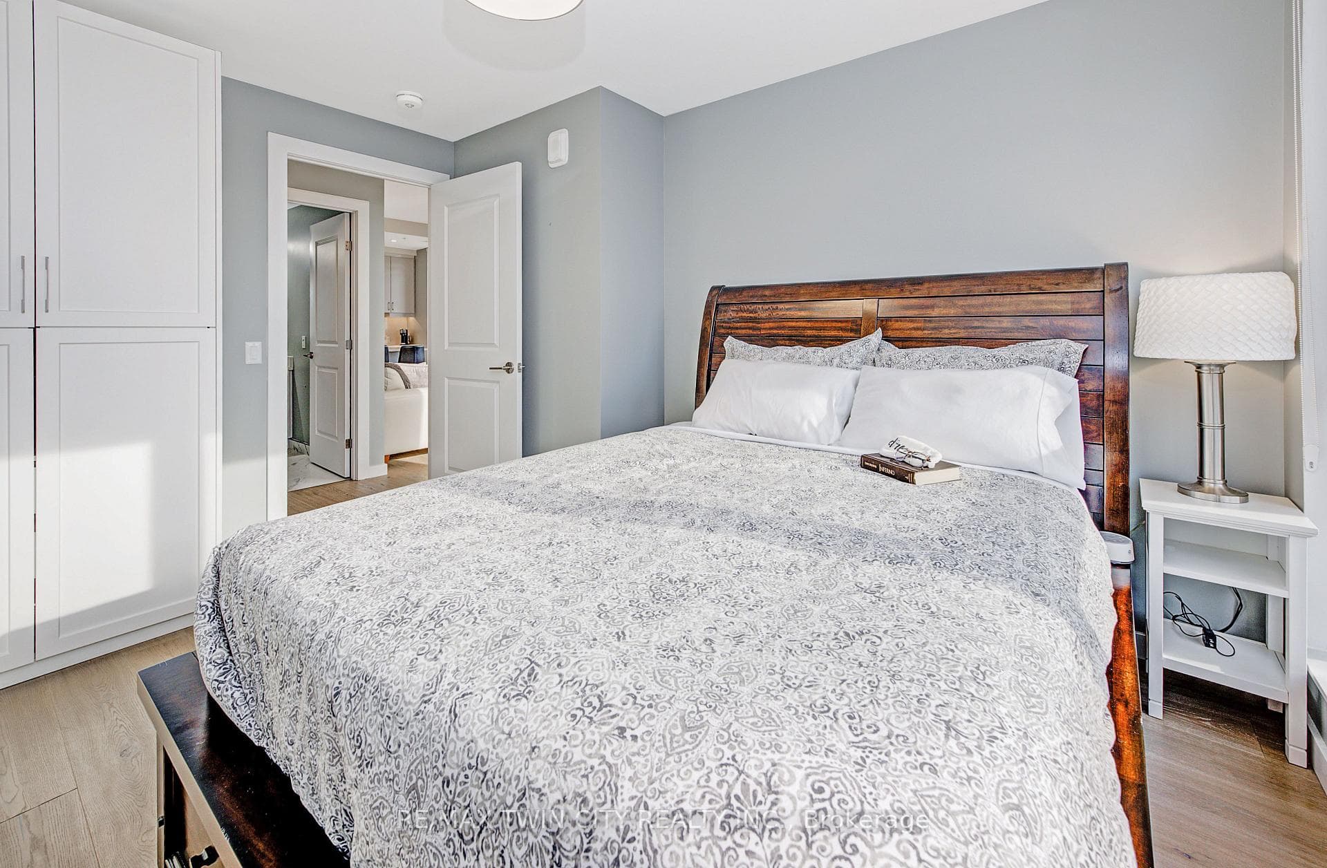 181 King Street Unit 1514 photo 19
