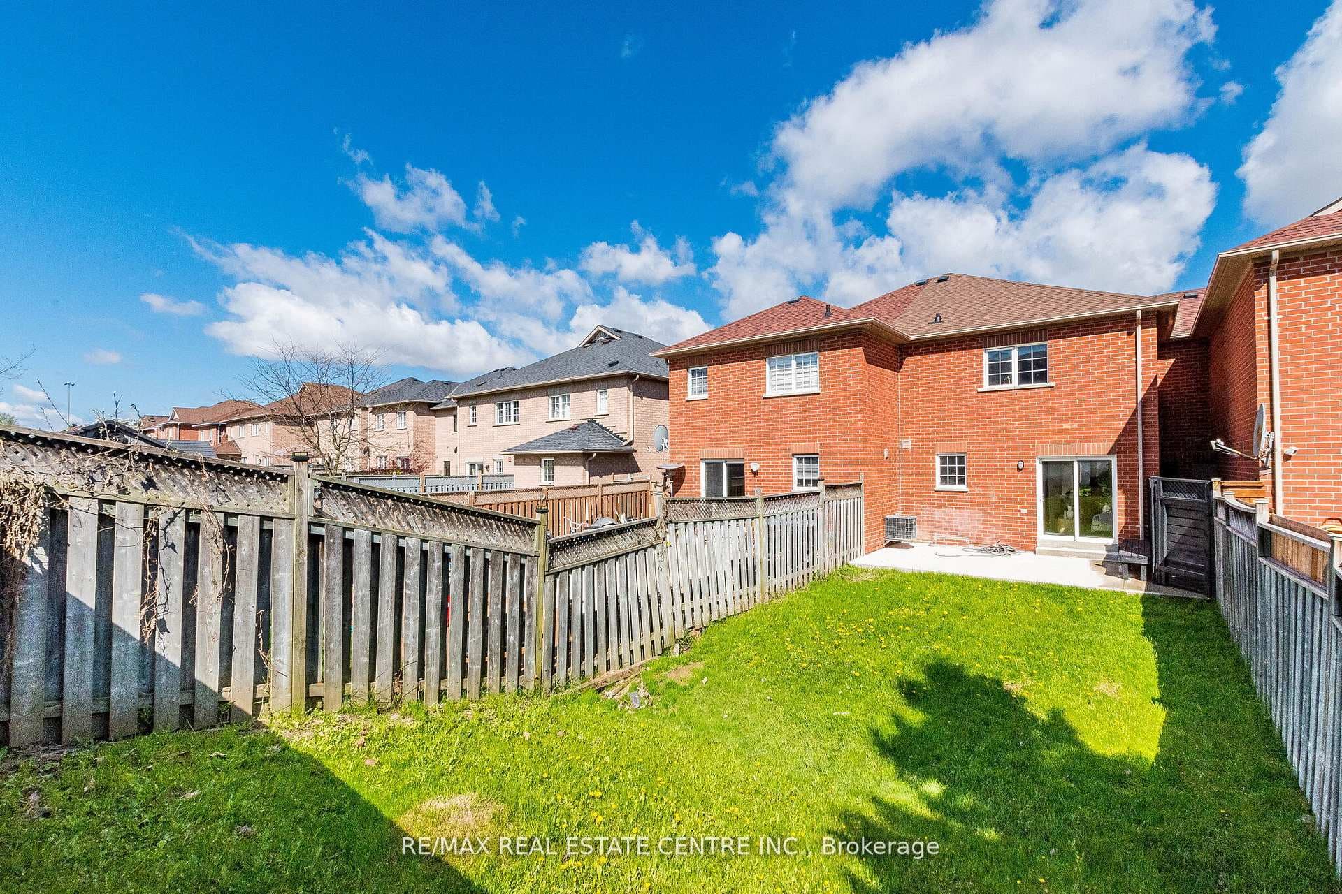 51 Checkerberry Crescent photo 37
