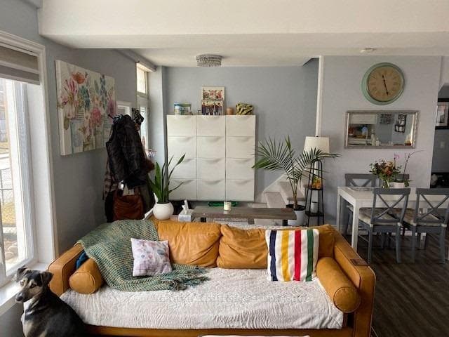250 Boon Avenue photo 4