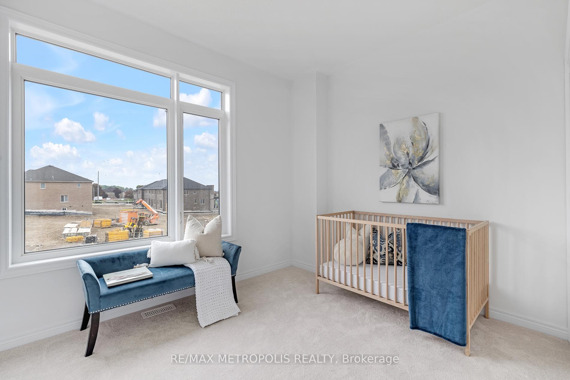 2048 Chris Mason Street photo 24