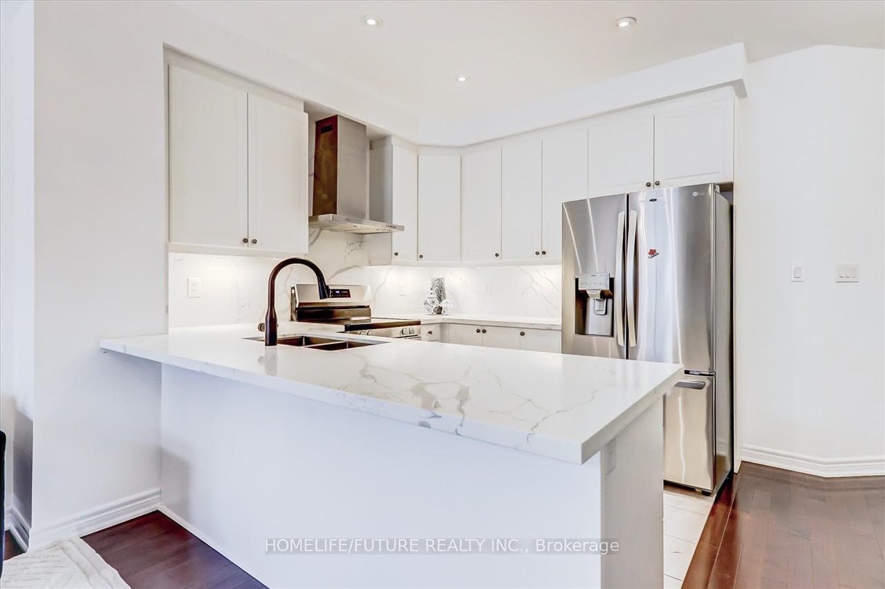 56 Stargazer Crescent photo 14
