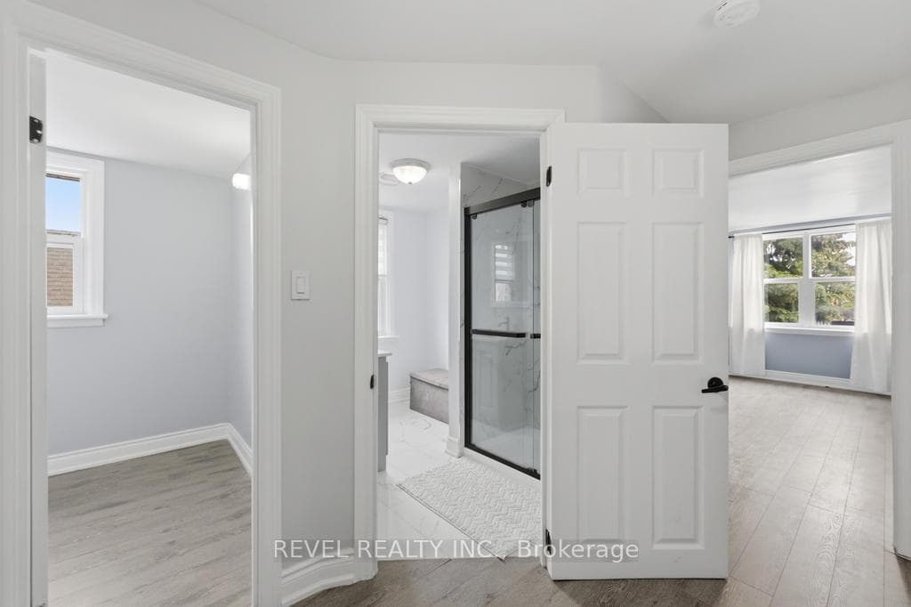 44 Jefferson Avenue photo 29