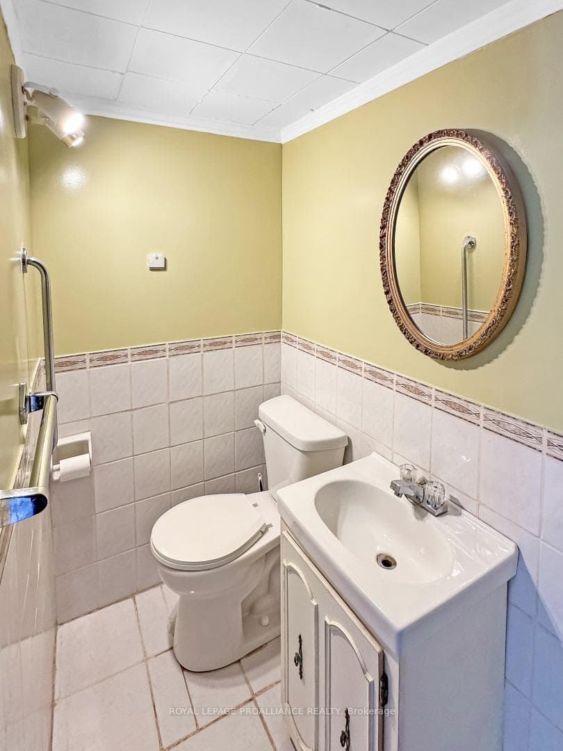 9 MacKenzie Road photo 24