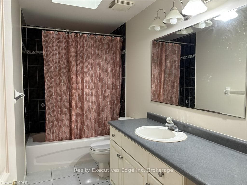 59 MARSH Crescent Unit Upper photo 14
