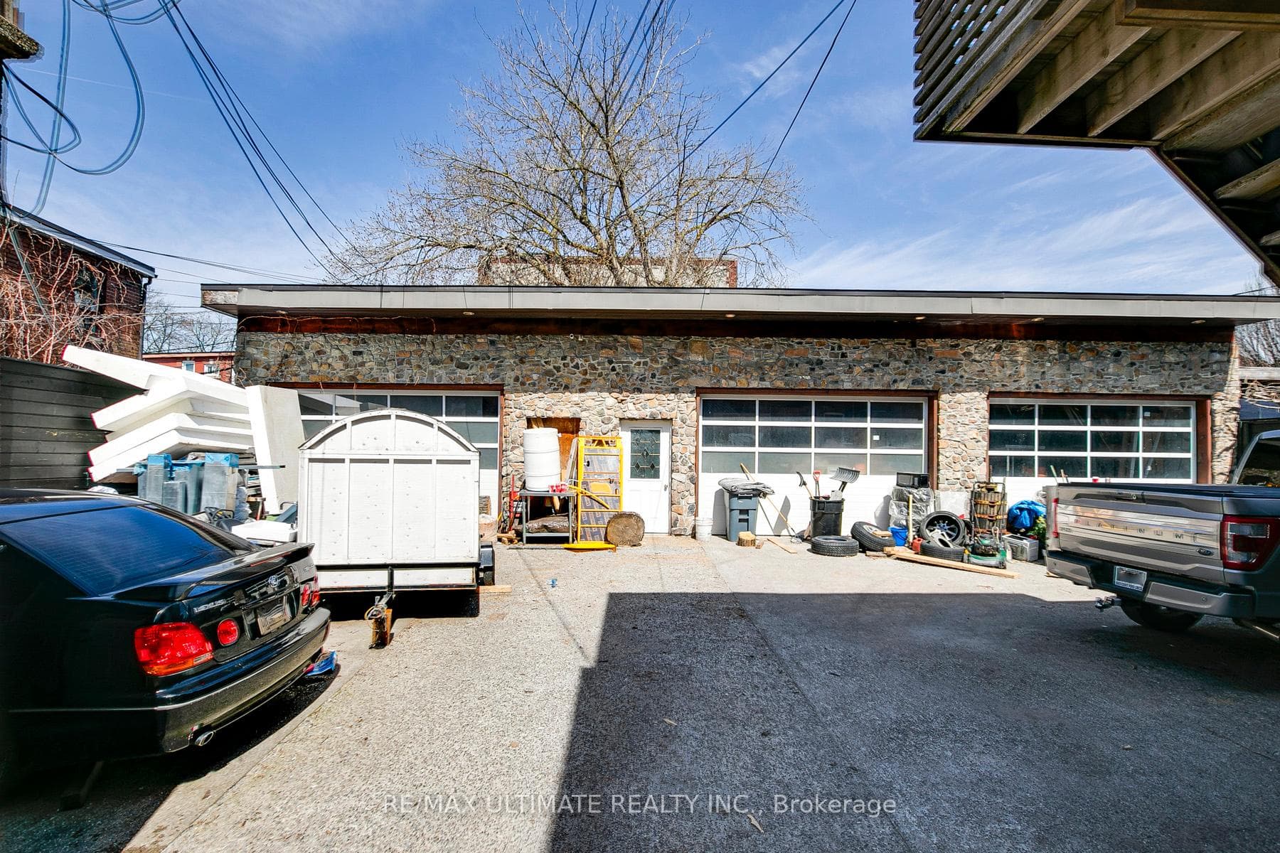 178 Rosemount Avenue photo 5