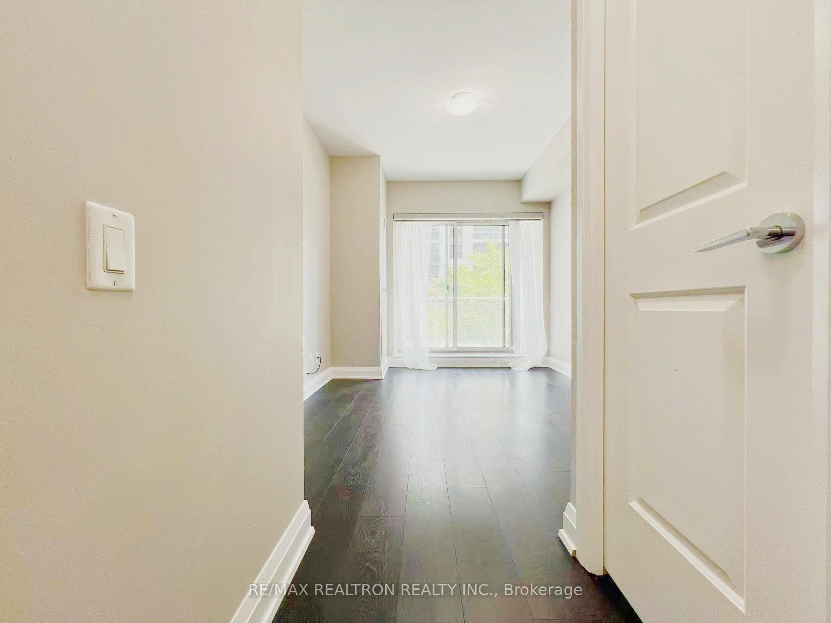 83 Redpath Avenue Unit 204 photo 22