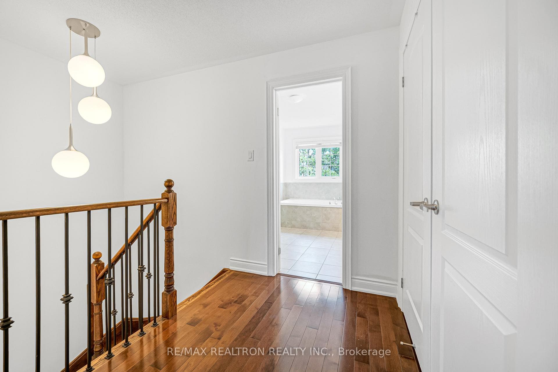 3 Hayes Lane photo 31