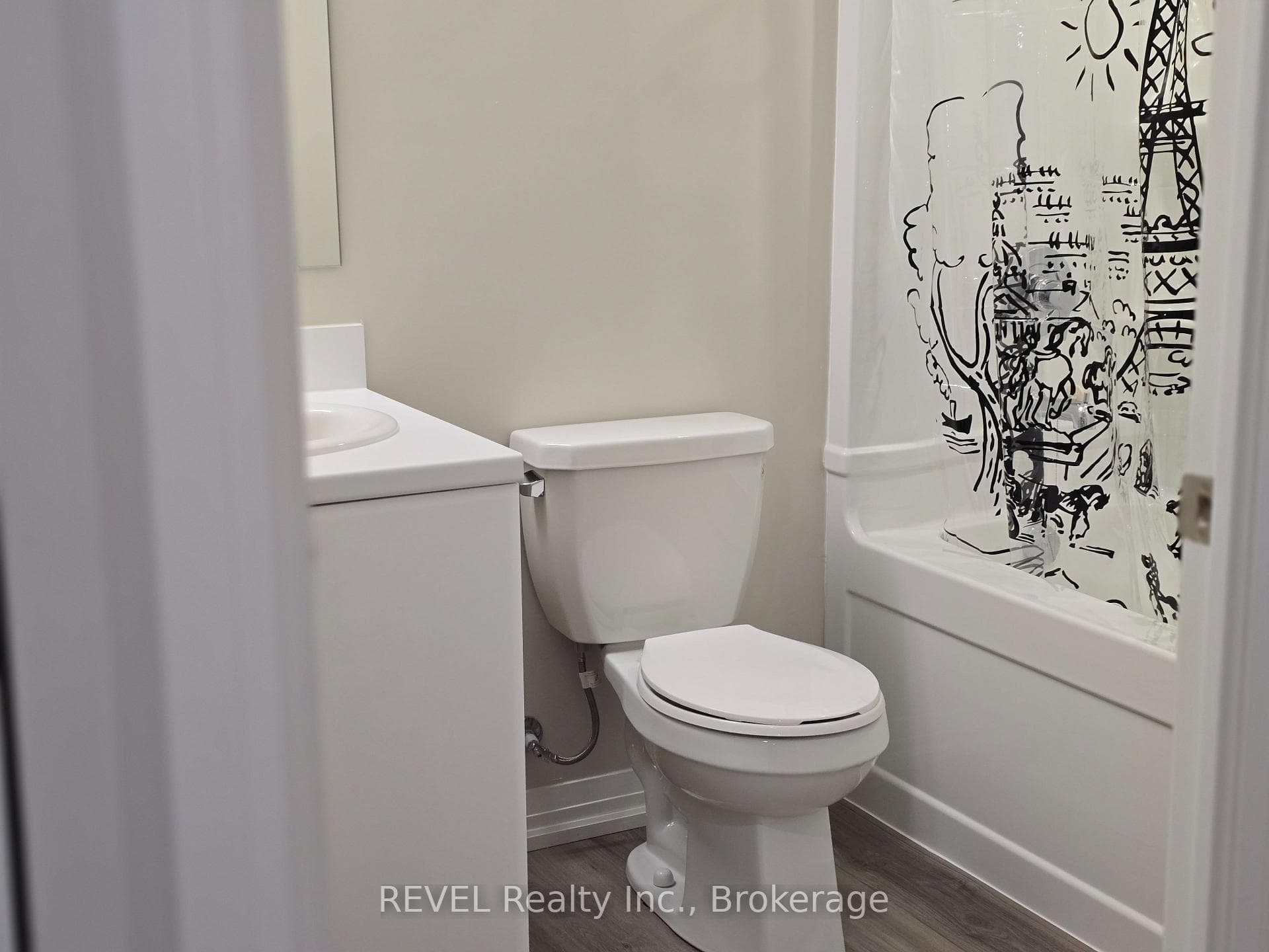 50 Herrick Avenue Unit 140 photo 9