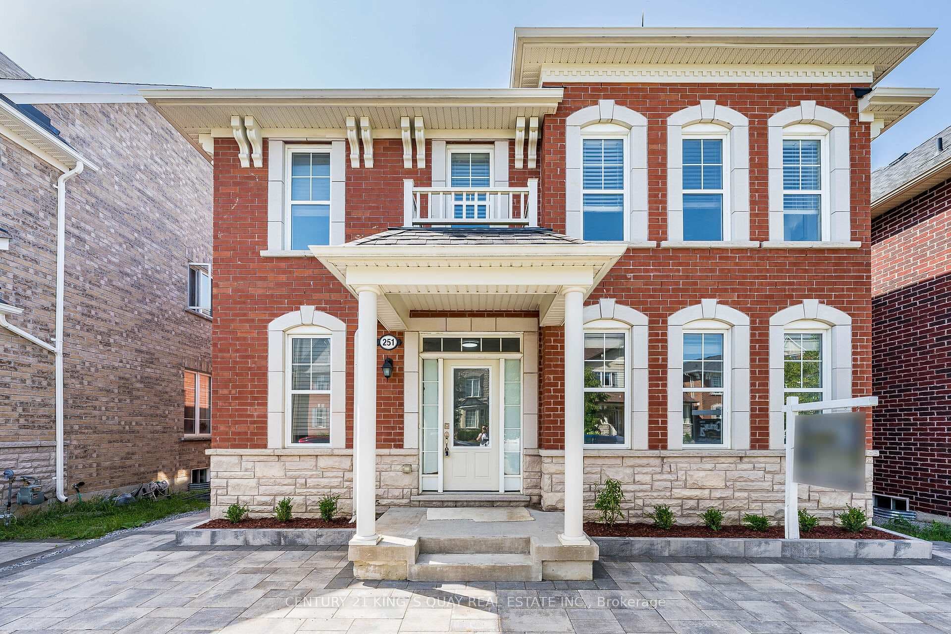 251 Cornell Park Avenue photo 2