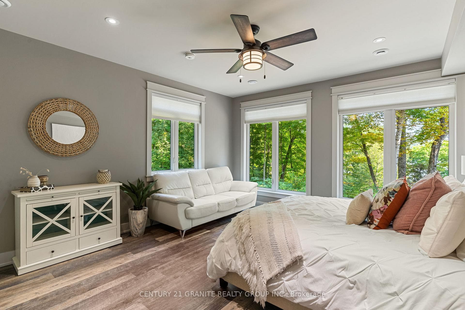 1104 Shady Lane photo 25