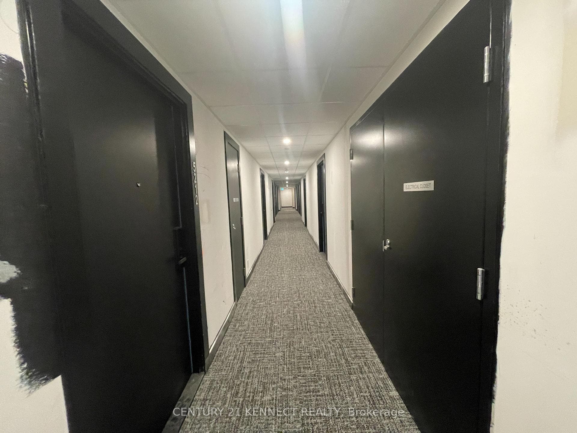 88 Queen Street Unit 5212 photo 22