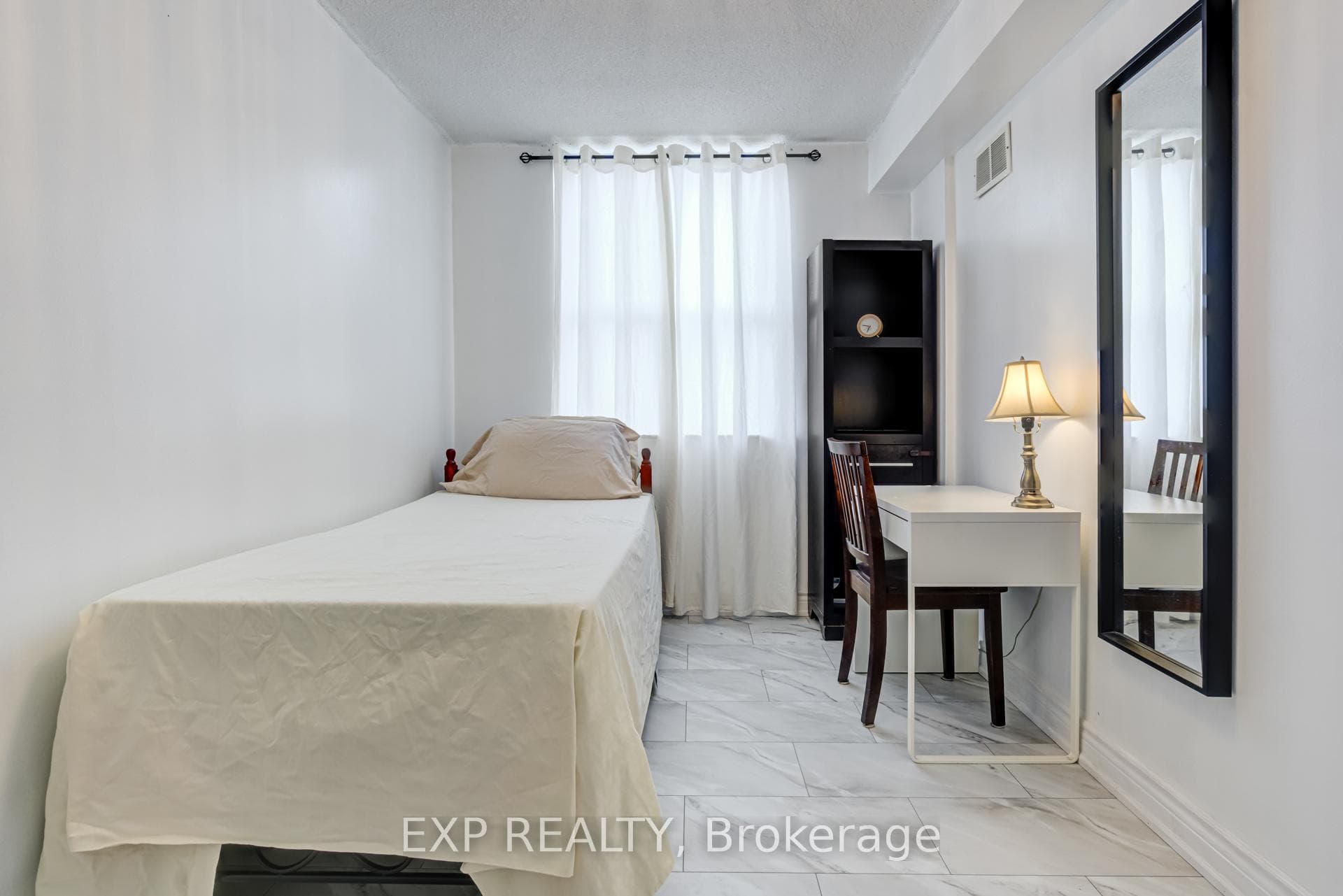 205 Hilda Avenue Unit 302 photo 26