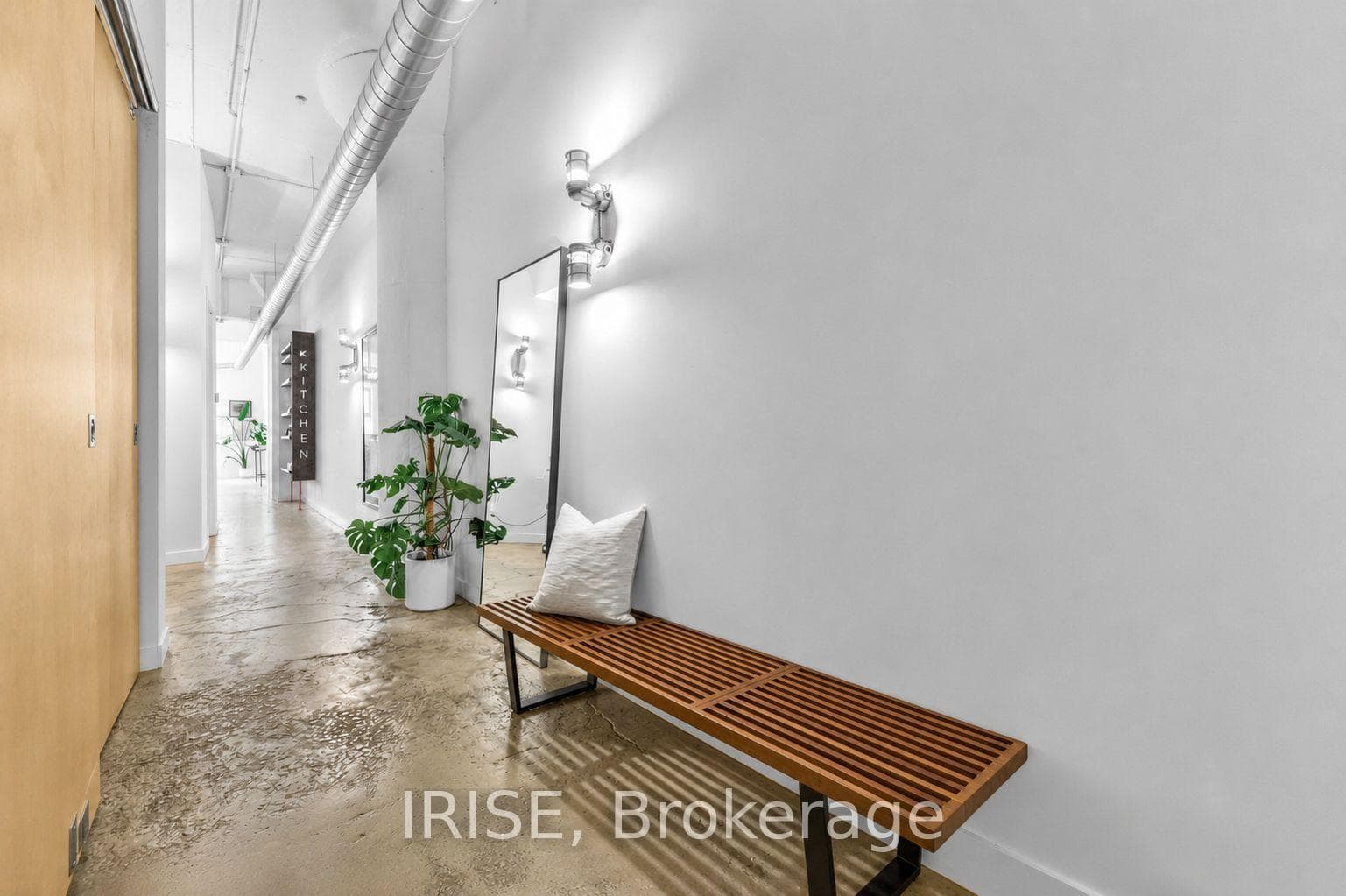 155 Dalhousie Street Unit 422 photo 3