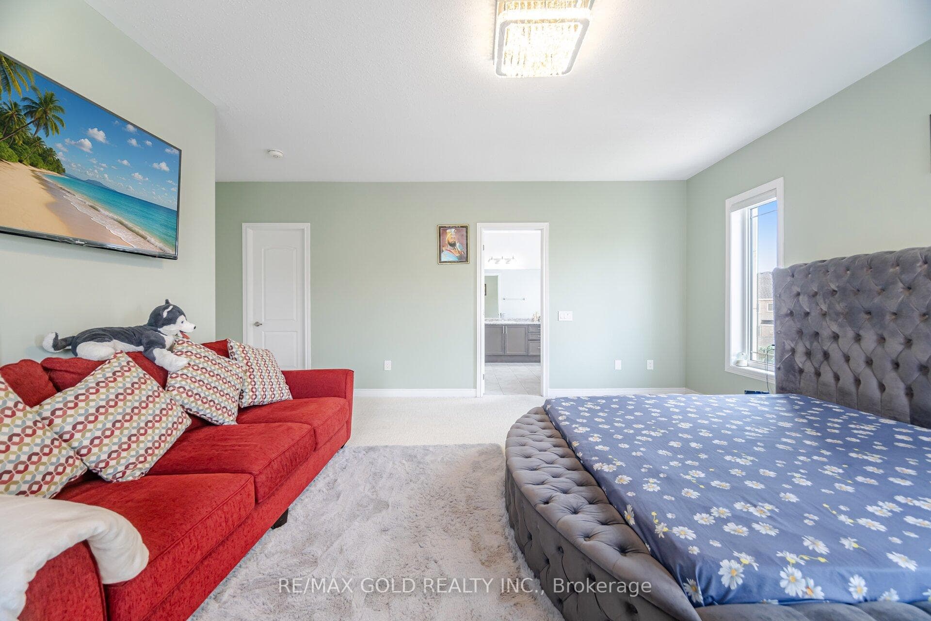 54 Ash Hill Avenue photo 19