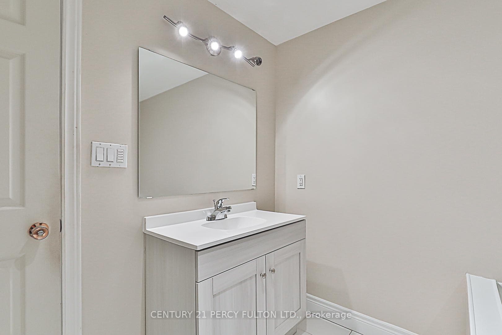 21 Sorlyn Avenue photo 16