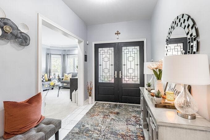 43 Gooderham Drive photo 5