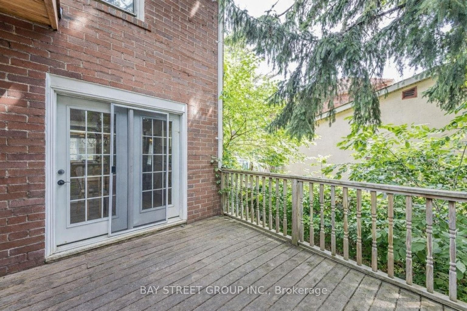 79 Florence Avenue photo 11