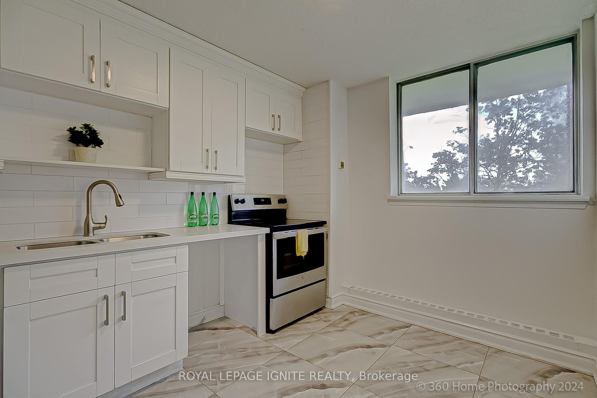 100 Wingarden Court Unit 304 photo 13