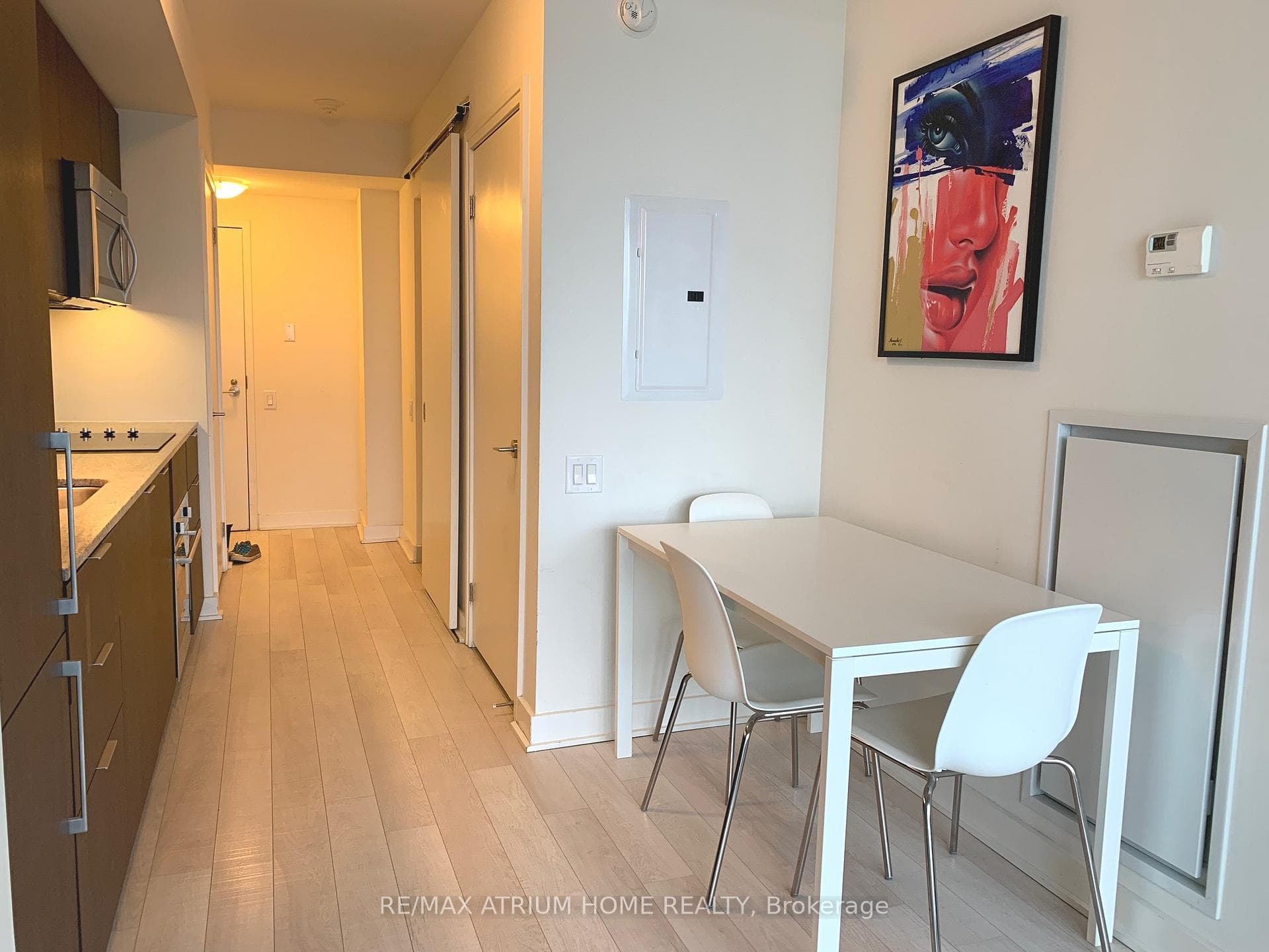 5 Hanna Avenue Unit 613 photo 3