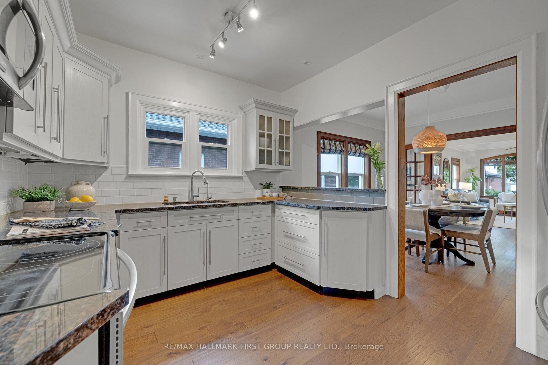 644 Somerville Avenue photo 12