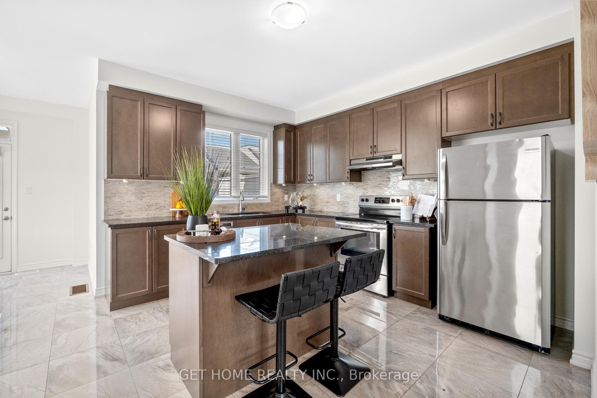 3489 Vernon Powell Drive photo 9
