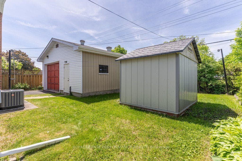 2184 Melfort Street photo 36