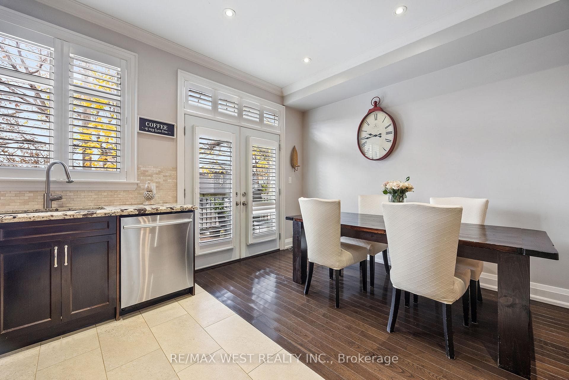 42 A Greendale Avenue photo 15
