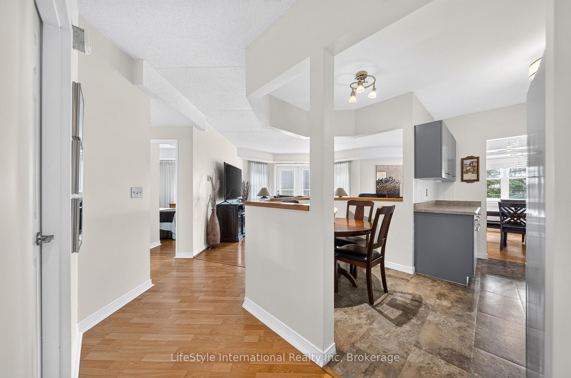 208 Silvercreek Parkway Unit 210 photo 2