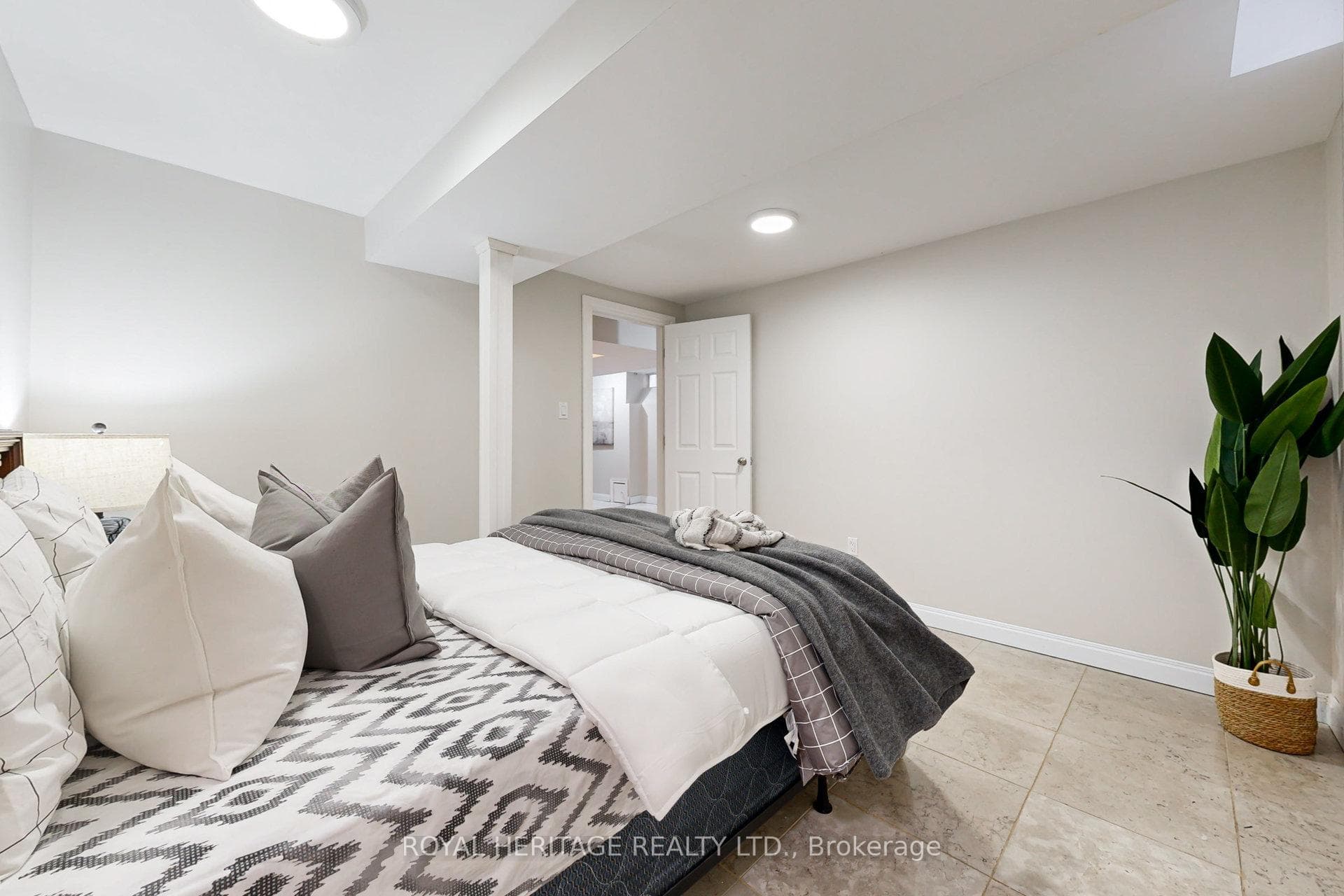 **Fifth Bedroom**