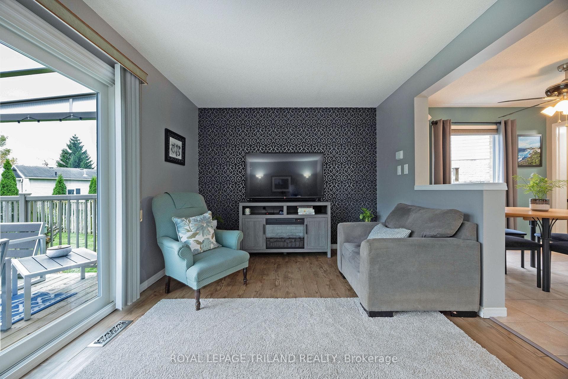 875 Fieldgate Circle photo 14