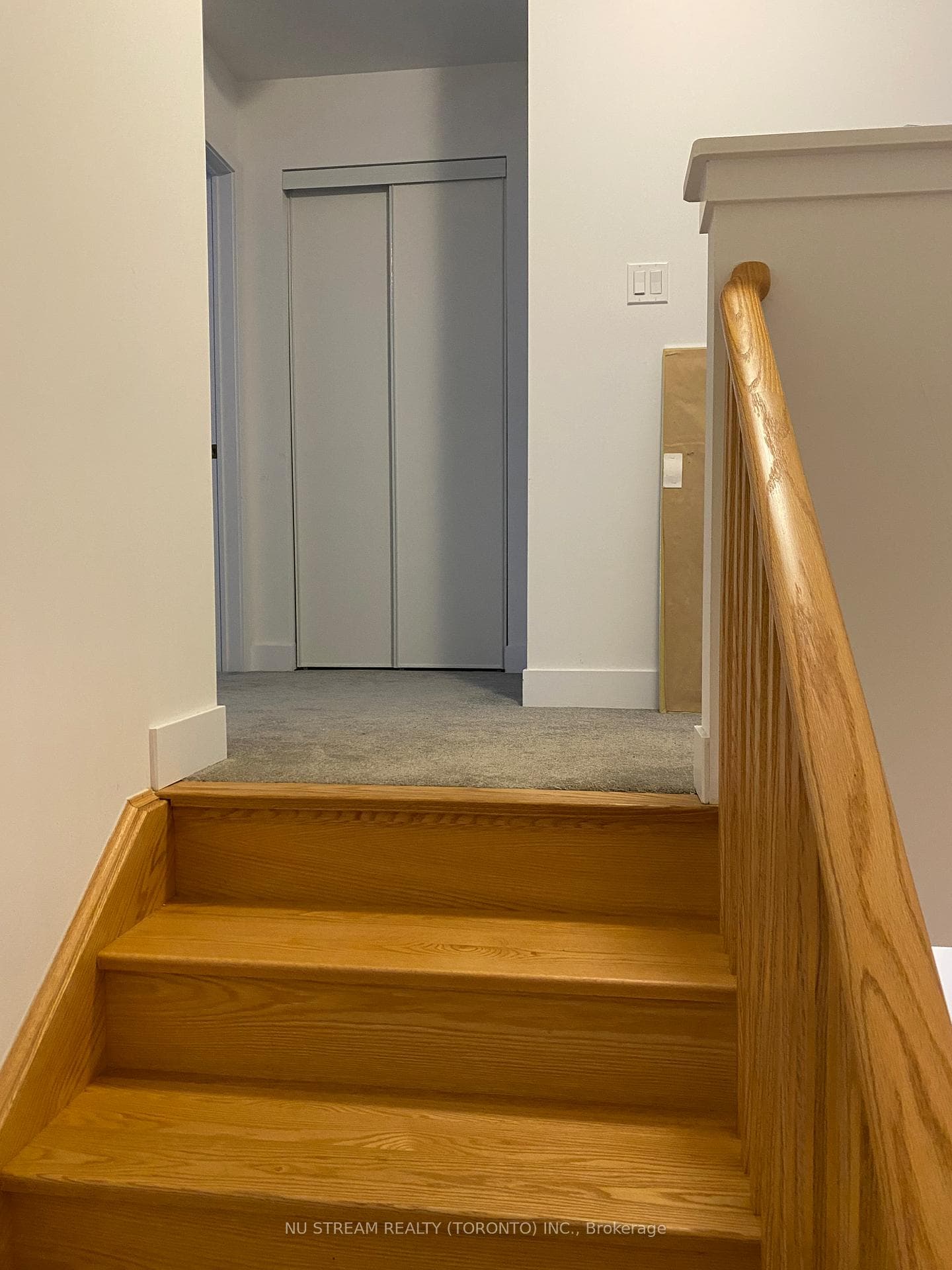 210 Prince William Way photo 8
