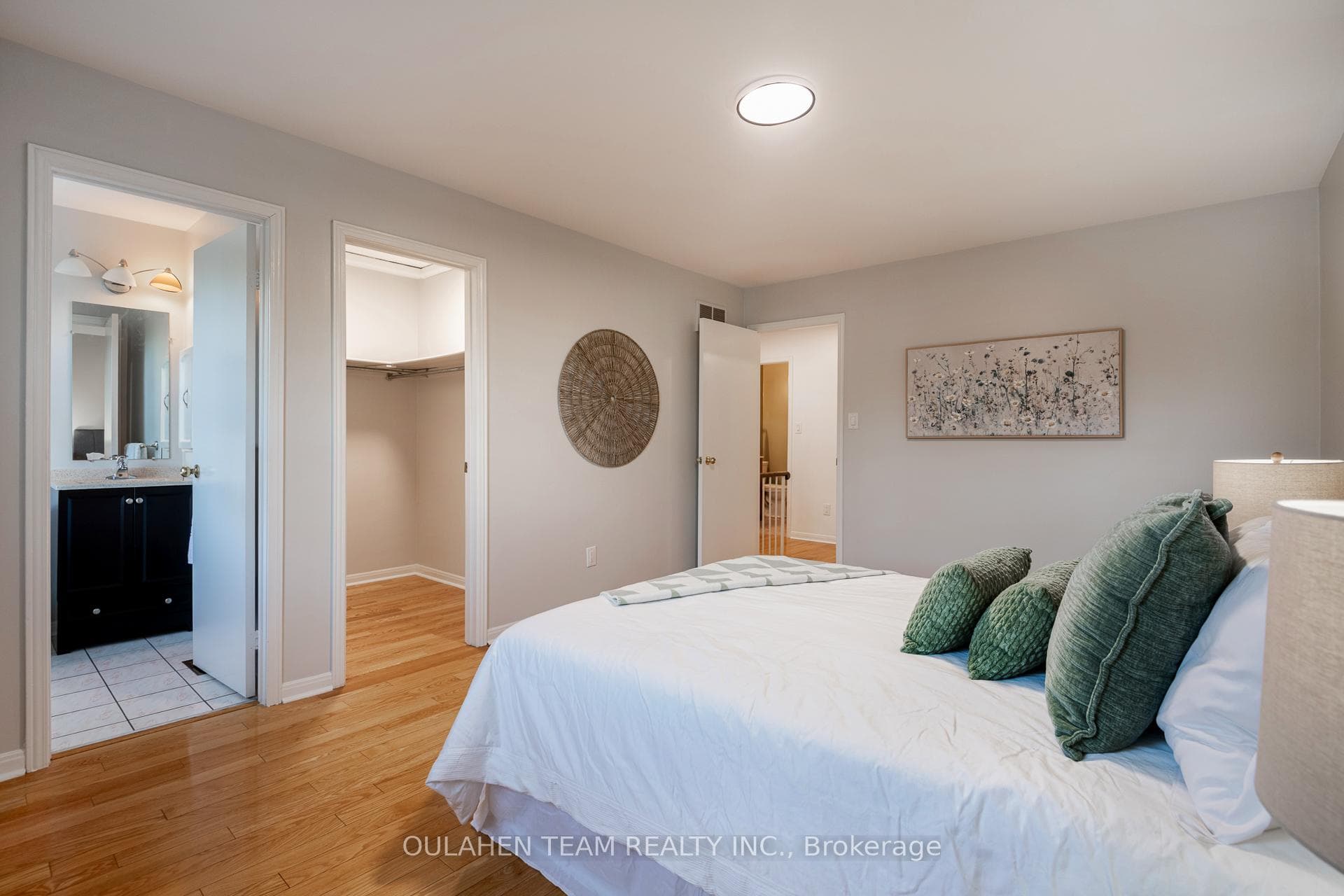 1769 Maple Ridge Drive photo 14