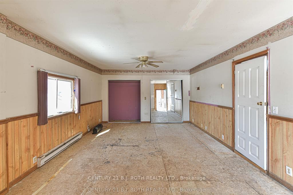 374 Monck Road photo 17