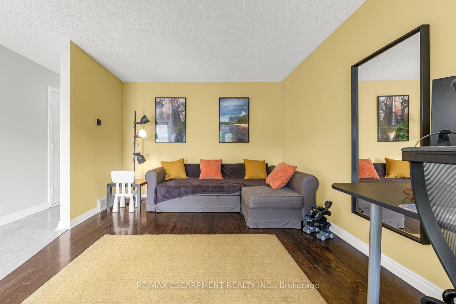 35 TITMOUSE Court photo 7