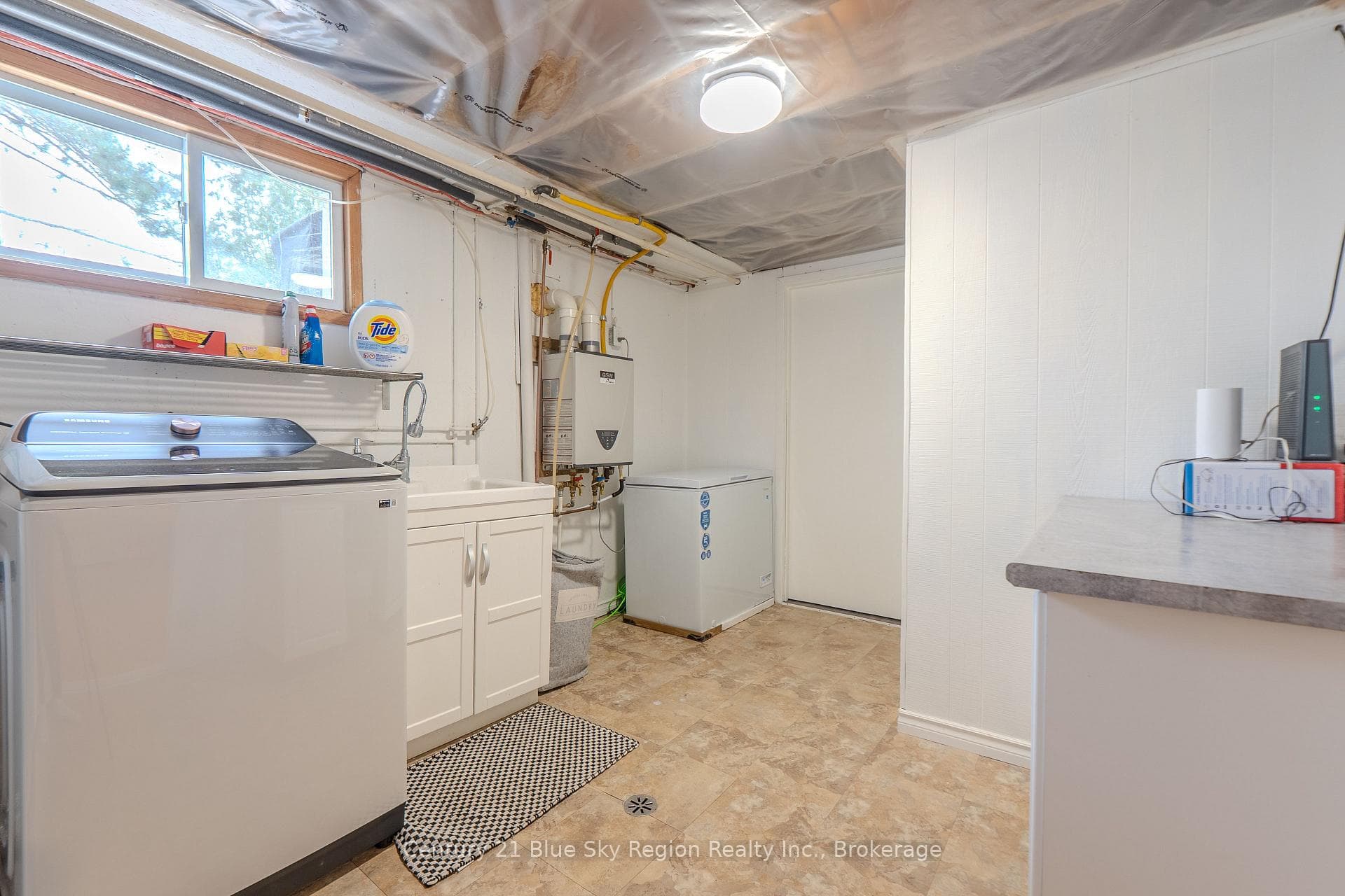 56 Kathryn Crescent photo 41